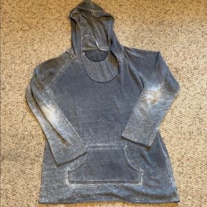 Women’s Calvin Klein Performance top